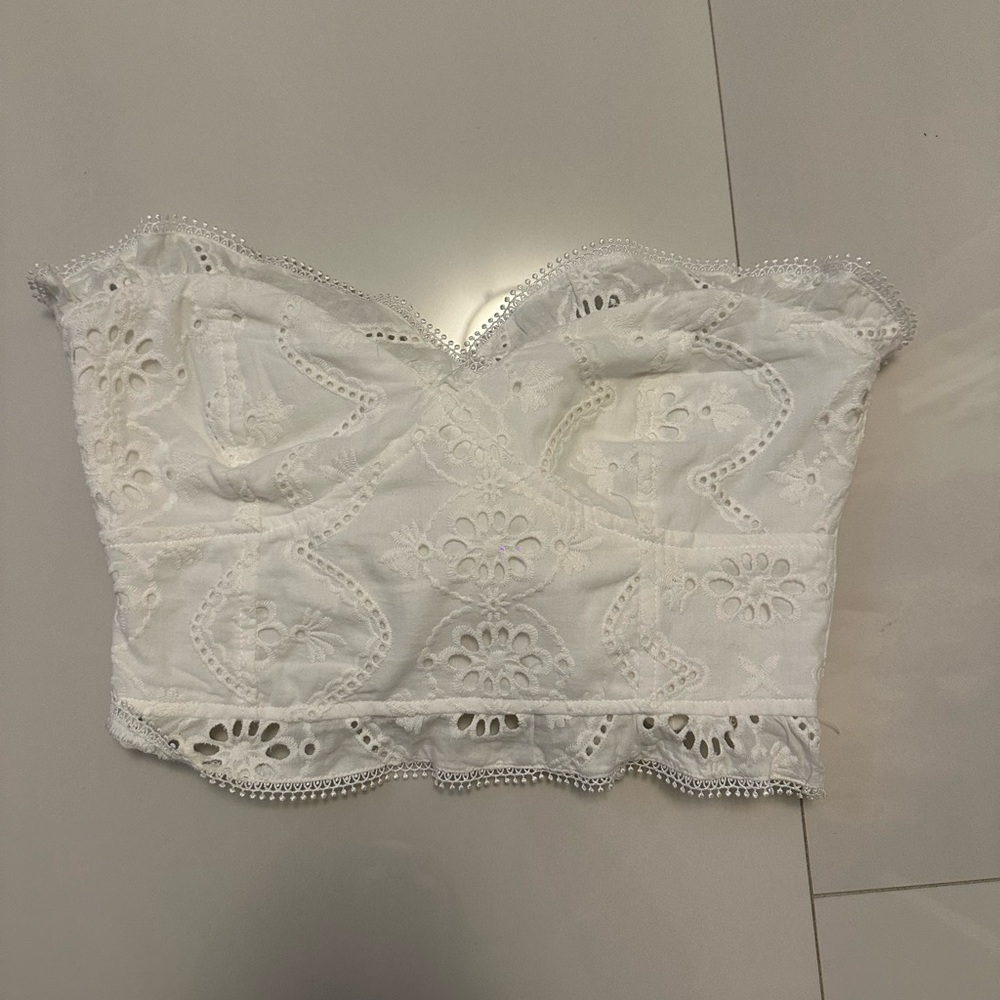 DO+BE white eyelet bustier strapless top